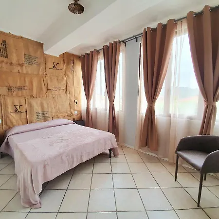 1928 Vendégház Pogno